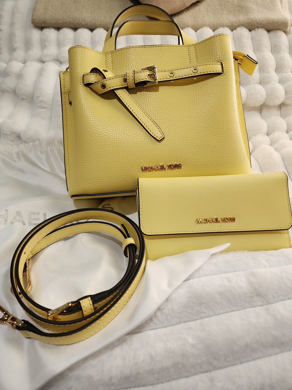 MICHAEL KORS  ✨️Butter Yellow✨️ Leather Satchel & Wallet Set